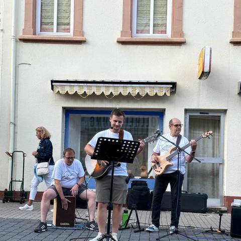 "pure" @ Strassenmusikfestival Ottweiler 2023 - Bild 18